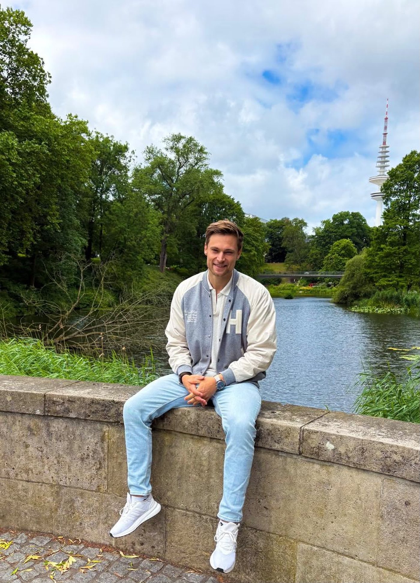 Nico, Host von Deinkopfkino